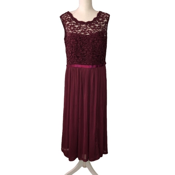 DAVID'S BRIDAL Bridesmaid Dress Women's Size 14 Wine Lace Bodice F19328 - Picture 1 of 13